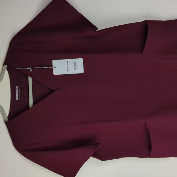 Mandala Wine Scrub Top - Picture 1 of 6